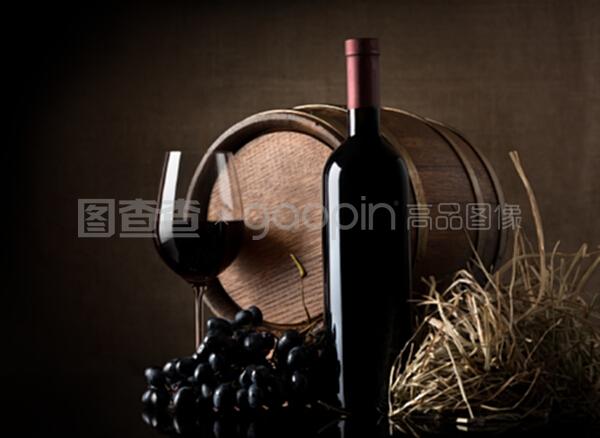 葡萄酒與酒桶 紅酒的蛻變之旅